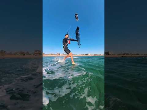 jesus walk 🏃#walk #walkonwater #kite #water