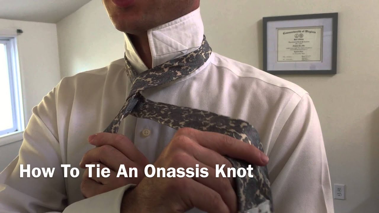 How To Tie An Onassis Knot