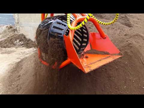 VID 2; OUR DIGGER MOUNTED TEST TRIAL SOIL SCREENER TROMMEL