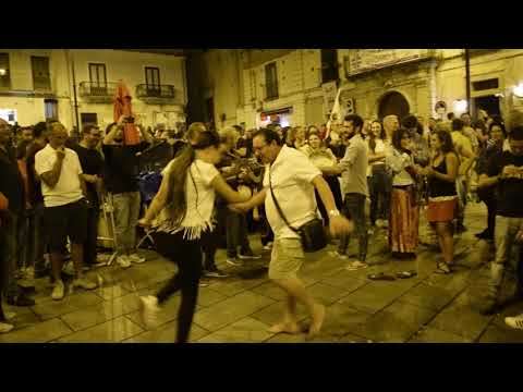 Caulonia (RC) Pizzica salentina a Piazza Mese Kaulonia Tarantella Festival 2018