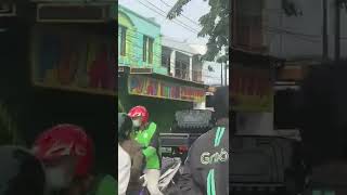 Download lagu macaw lepas di rumah warga mp3