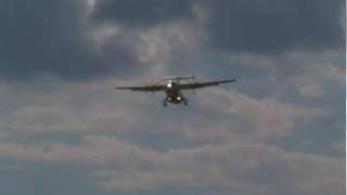 preview picture of video 'Landings at Ruzyne Airport (LKPR)'