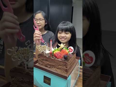 Erlyz Aleesya 10th Birthday