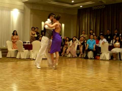  Stella Missé  and  Javier Rodriguez  are  dancing  to  the  tango  "  Bien Pulenta  "