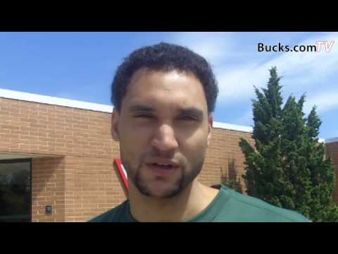 Thank You Bucks Fans - Ersan Ilyasova and Dan Gadzuric
