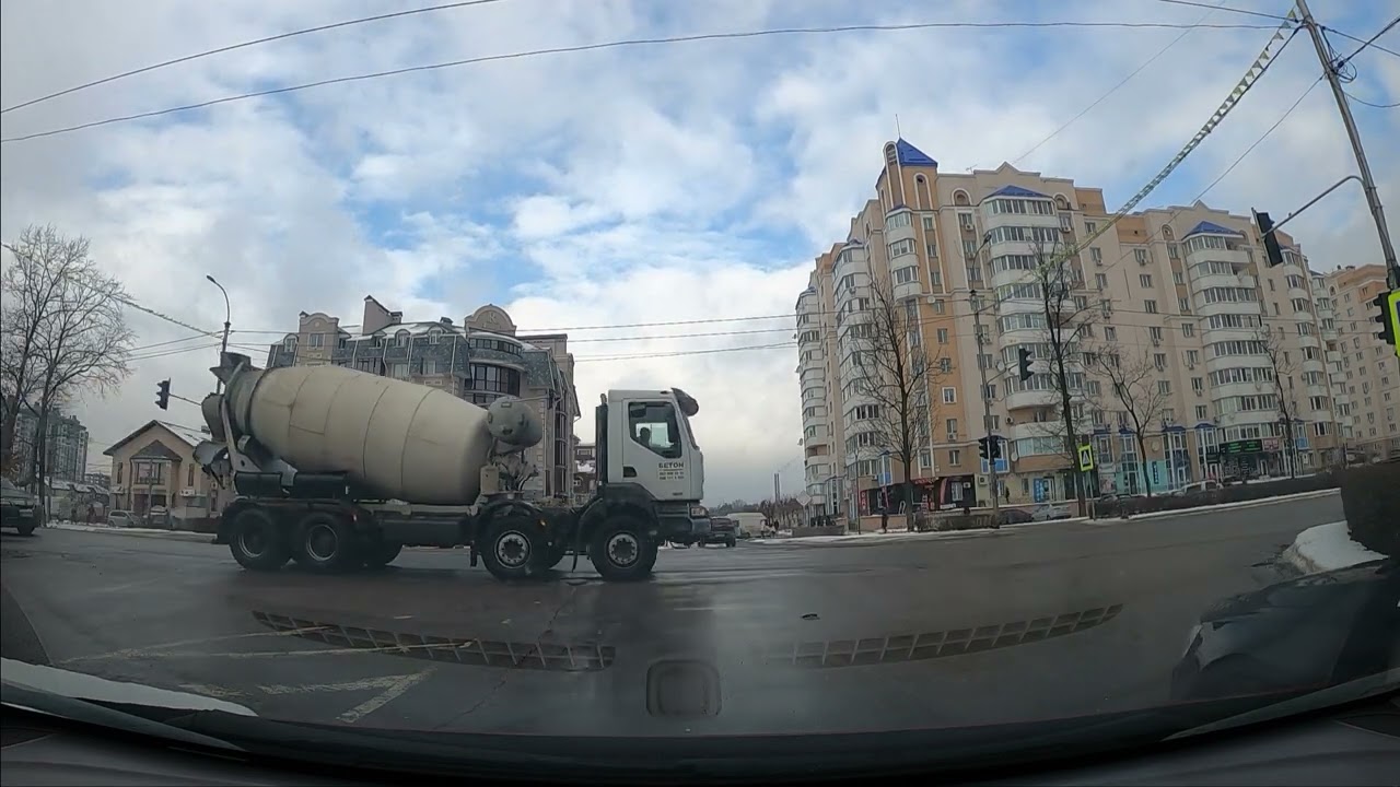 Развороты на перекрестках