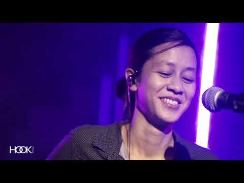 Pamungkas - Monolog (Live at Flying Solo Tour Chapter Jogja)