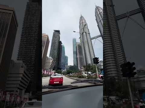 Malaysia's most beautiful twin tower 🗼 which is the key destination for traveller's #iconictower