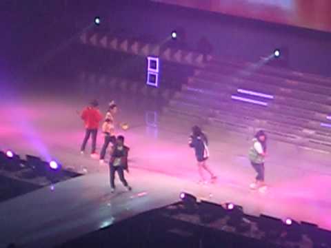 Super Junior (heechul, ryeowook, eunhyuk,shidong,donghae)