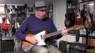 Video thumbnail for 1967 Coral (Danelectro) Hornet Guitar Demo by drowninginguitars