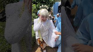 Download lagu Pesona Pengantin Wanita Siger Sunda Mau Kemana Ya Kira-kira? #wedding #viral #youtube #shorts mp3