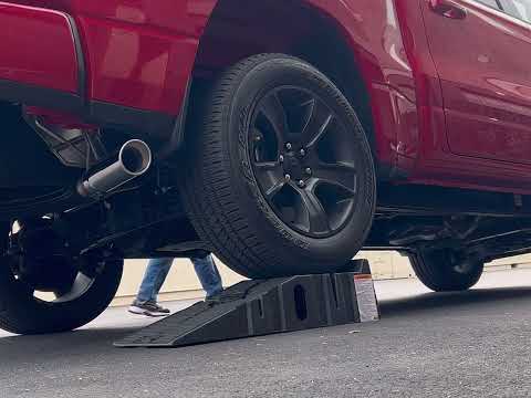 MagnaFlow® - Street Series™ Stainless Steel Cat-Back Exhaust System with Single Side Exit