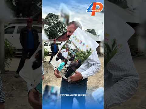 LUIS FERNANDO HERBERT INAUGURA PAVIMENTACIÓN EN TEMPEXQUITITLA, SAN MARTÍN CHALCHICUAUTLA.