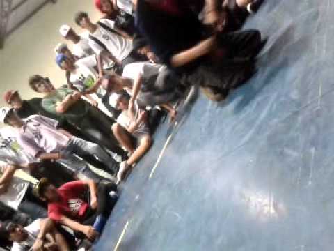 @Dougfirmeza vs @leomackiin [wins]  Mega Supreme Sensation - Bauru 27/05