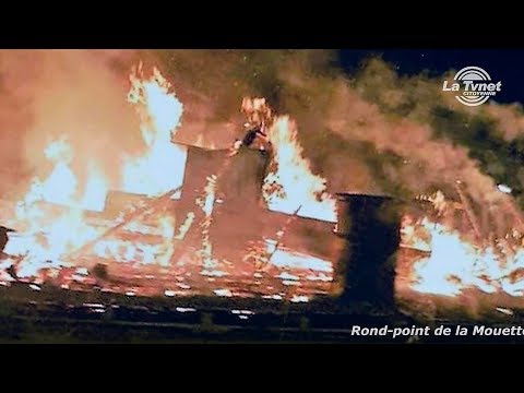 Le QG Gilets Jaunes de la Mouette en flammes à Seynod (74)