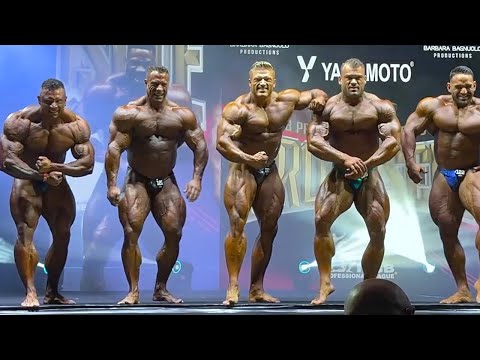 So sah Urs beim Sieg in Mailand aus | Open Bodybuilding Posedown Italy Pro