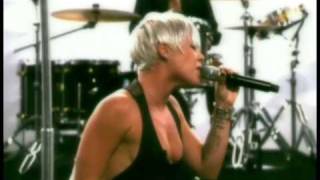 P!nk - &#39;Sober&#39; (Live on Max)