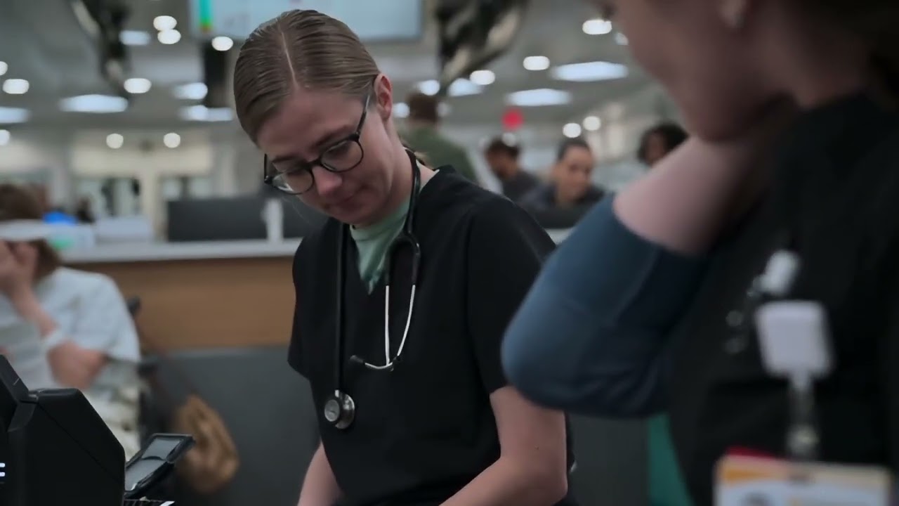 Mel kicks the shredder || Dr. King, Dr. Whittaker & Dr. Santos - The Pitt: || 1080P HD CLIP