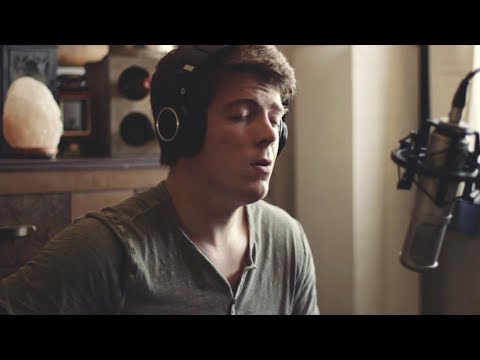 Frank Sinatra - Fly Me To The Moon (Acoustic Cover)