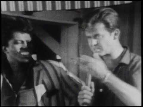 American Bandstand 1967- Interview James Brown