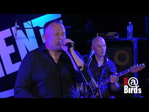 Taxiride ft TTSAR live at Kingston Butter Factory Cultural Precinct