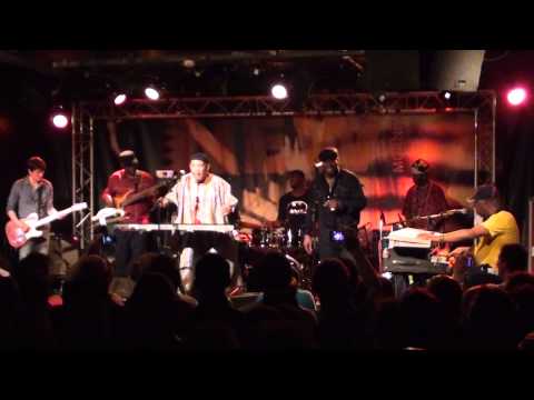 Roy Ayers - Everybody Loves The Sunshine - Live at New Morning, Paris 2011