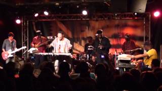 Roy Ayers - Everybody Loves The Sunshine - Live at New Morning, Paris 2011