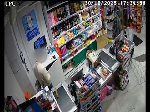 Bergamo, il video del furto al Carrefour di via Masone