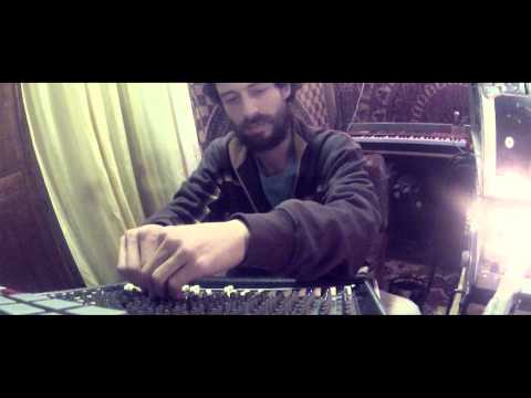 Mayd Hubb - Freestyle Dub Session 1 -