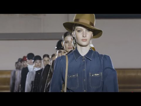 Elisabetta Franchi Fall-Winter 2021 | Fashion Show | Equestrian Elegance