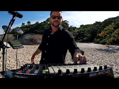 Elekfantz and REVEN BEATS ®