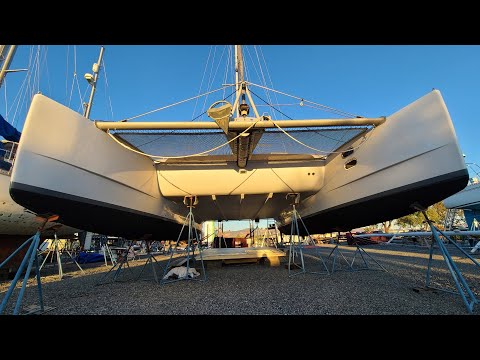 Catamaran HARDTOP Build Part 4 - Onboard Lifestyle ep.138