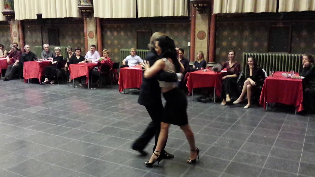 Milonga Falco Dany y Valeria Maside
