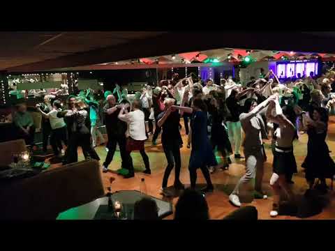 Welttanztag 2025 - Weltrekordversuch Bachata - Tanzschule Möllmann