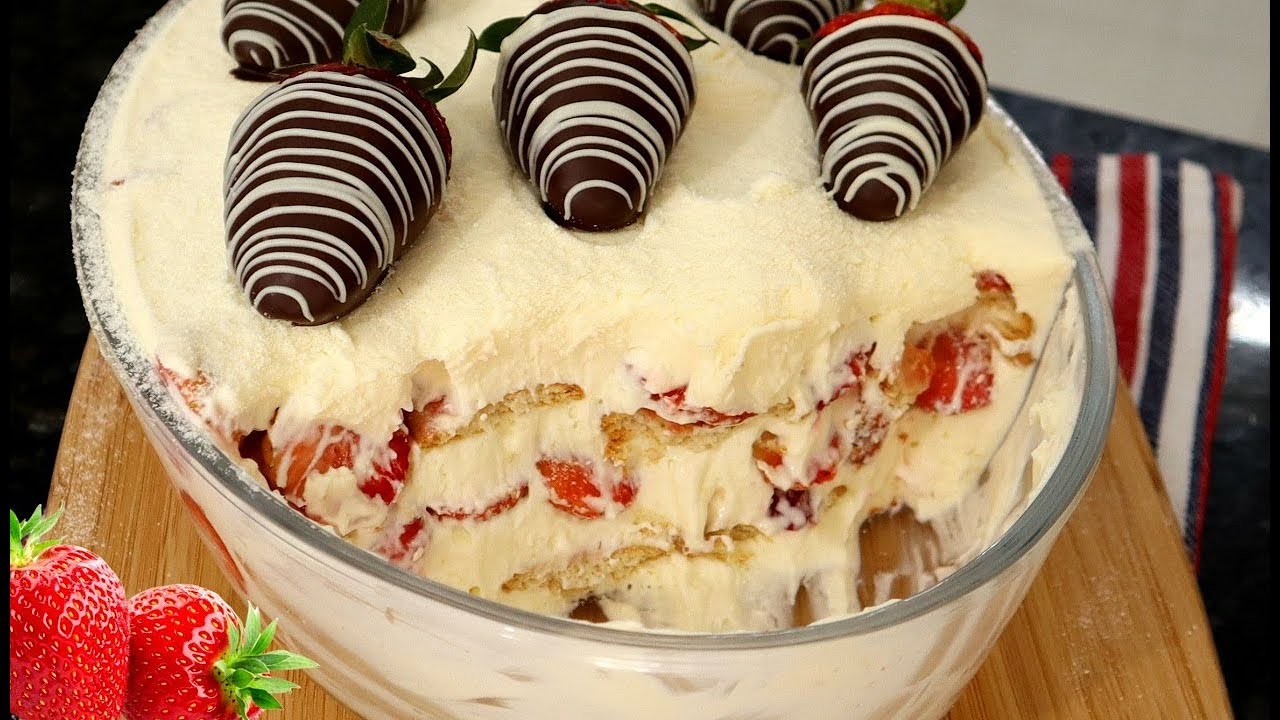 PAVÊ DE NATA COM MORANGOS I A MELHOR SOBREMESA QUE VOCÊ JÁ EXPERIMENTOU