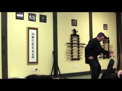 Teiken (蹄拳) “Hoof Fist” | Gyokko Ryu Koshijutsu 玉虎流骨指術