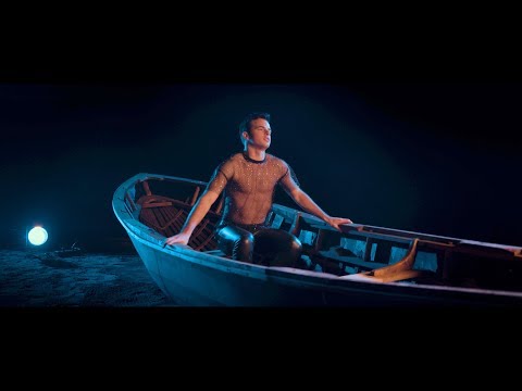 Fiachra - Ta Na Baid (The Boats are Far at Sea)