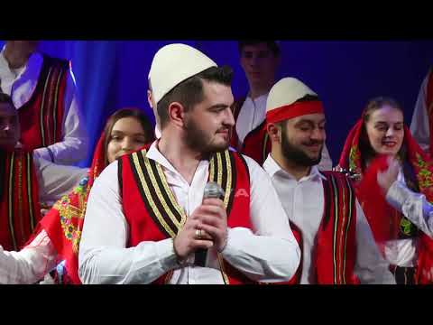 Danjel Kopsaj - Buke e krype prej duarve te nanes