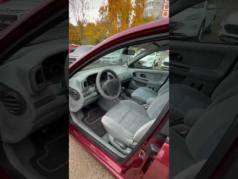 фото renault laguna i 0