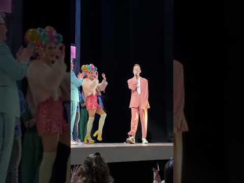 John McCrea, Layton Williams, Noah Thomas and Max Harwood Celebrate Jamie’s 1000th Performance!