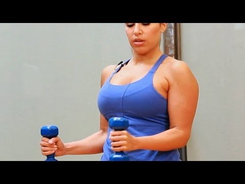 How to Do a Hammer Curl | Female Bodybuilding