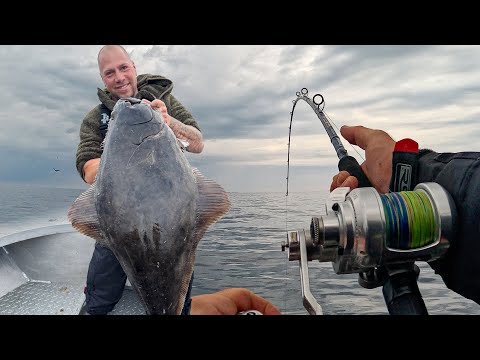 Halibut fishing in Norway | It's completely escalating 🤯