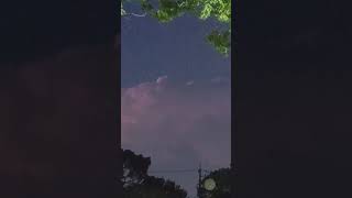 雲の中の稲光