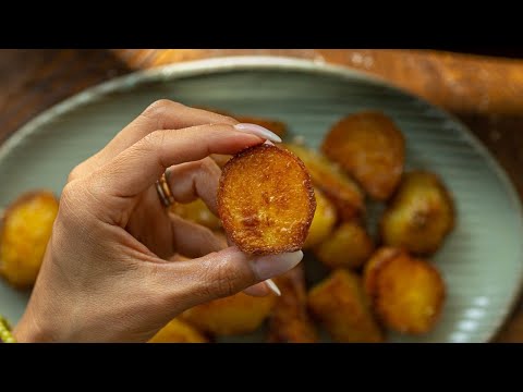 You'll NEVER Guess What I Add to Make These PERFECT Roasted Potatoes!