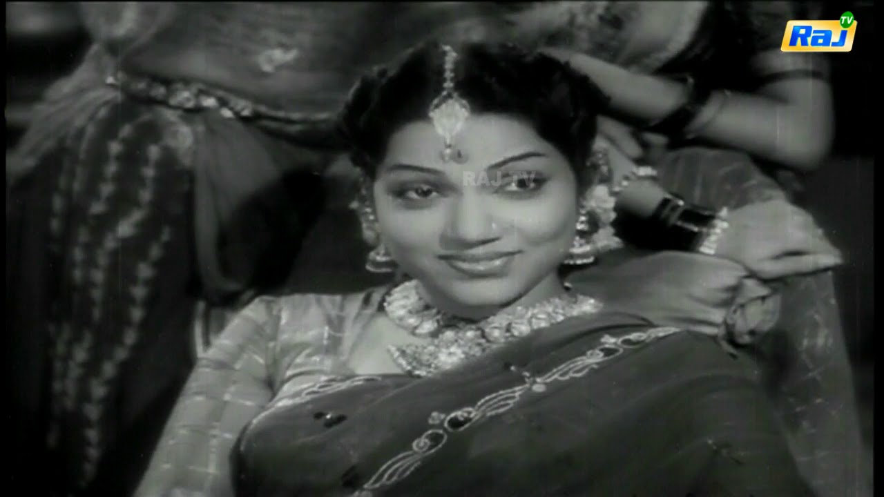 Kundruthor Adi Varum Song Lyrics | Madurai Veeran | P. Leela