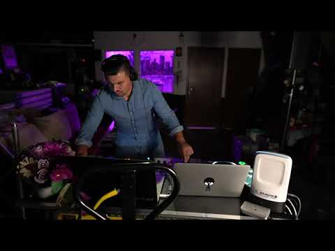 Deejay Fly (DJ-set) Coolest Garage Party! #Livemix #Fun #Friends