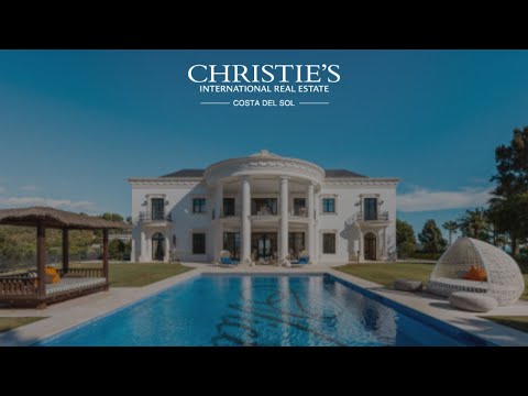 Palace-Type Mansion in Hacienda Las Chapas, Marbella East