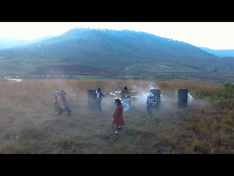 Eternal Gosh ! - Lu Ngal Thet Tant (official Music Video)