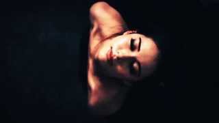 Elliot Moss ~ Slip ~