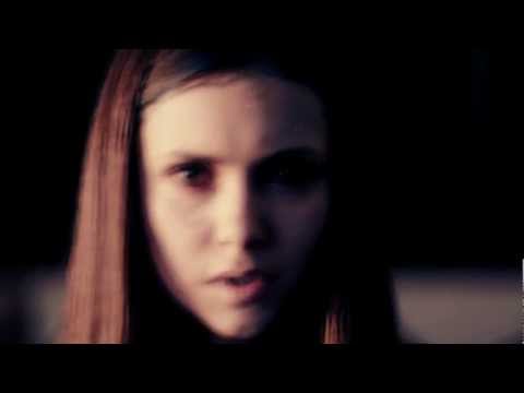 The Vampire Diaries - Memorial (4x02) Opening Credits